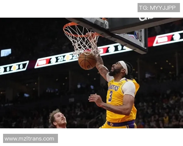 2015年湖人与猛龙的激烈对决回顾与精彩瞬间分析